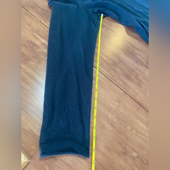 Frank & Eileen Patrick Popover Henley in British Navy Size L - Picture 8 of 10